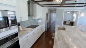 House Hunters S191E01 Dream Vacation Home in Florida WEB h264-CAFFEiNE [eztv]