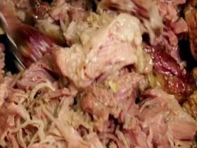 The Best Thing I Ever Ate S10E01 Layers of Goodness 480p x264-mSD [eztv]