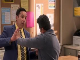 Mr Iglesias S02E01 480p x264-mSD [eztv]