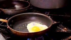 Mans Greatest Food S02E07 Breakfast 720p WEB x264-CAFFEiNE [eztv]