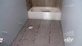 Texas Flip N Move S10E07 Rustic vs Country WEB h264-CAFFEiNE [eztv]