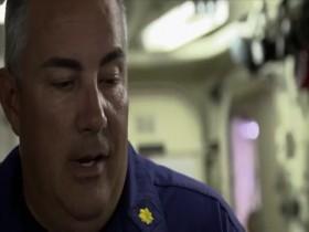 Mega Machines-Sea Giants S02E13 US Coast Guard Superships 480p x264-mSD [eztv]