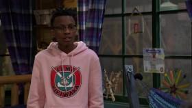 Bunkd S04E27 Three Stars and a Baby 720p DSNY WEBRip AAC2 0 x264-LAZY [eztv]
