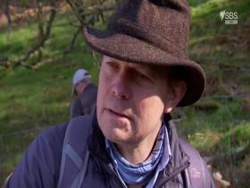 Grand Tours Of Scotlands Lochs S01E01 480p x264-mSD [eztv]