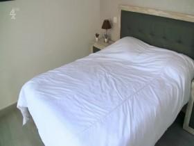 Sun Sea and Selling Houses S03E12 480p x264-mSD [eztv]