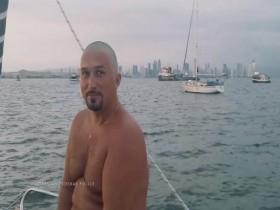 Drug Lords-The Next Generation S01E05 Smuggler Down Under 480p x264-mSD [eztv]