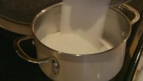 The Hairy Bikers Mums Know Best S01E01 Family Favourites WEB x264-EQUATION [eztv]