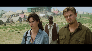 Blood Diamond 2006 2160p x265 10bit DTS HD MA TrueHD 5 1 TheUpscaler