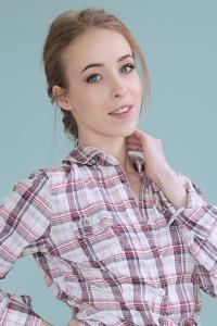 LifeSelector Nata Ocean All the Women in My Friend s Life I Seduced XXX 23 04 21 1080p Sit