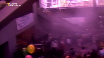 Seconds From Disaster S02E14 Hotel Skywalk Collapse 720p MKV AC3 Dual Audio Web DL 1 38GB