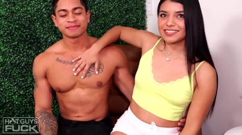 HotGuysFuck 22 03 14 Yulissa Fox Leon Foreman XXX 720p MP4 mp4