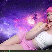 ManyVids 2022 Evie Rees Desktop Girlfriend XXX 720p HEVC x265 PRT XvX