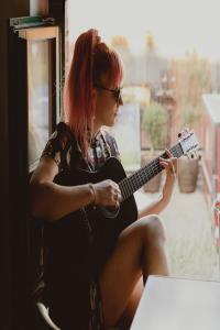 Eloise Day from Night 2023 24Bit 44 1kHz FLAC PMEDIA