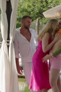 RoccoSiffredi 23 10 05 Charlie Forde Lia Lin And Elisa Calvi XXX 720p HEVC x265 PRT XvX