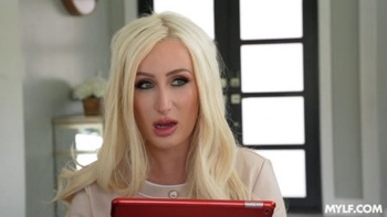 MomDrips Tiffani Madison The Boss Needs 17 06 2023