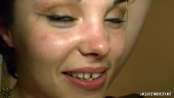 JacquieEtMichelTV 12 03 21 Tania 19 Years Old Birthday Present FRENCH XXX 720p MP4 GAPFiLL XC