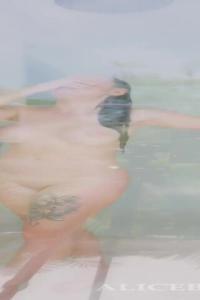 ManyVids 2023 AliceBong SOLO IN SHOWER XXX 720p HEVC x265 PRT XvX