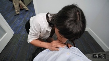 Mofos 23 08 15 Sasha Pearl Sneaky Office Hijinks XXX 720p MP4 XXX XC