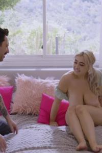 PenthouseGold 22 08 27 Chloe Surreal XXX 1080p HEVC x265 PRT XvX