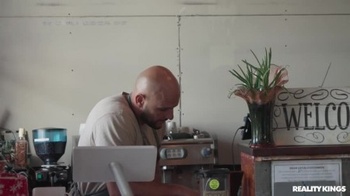 SneakySex 23 06 03 Willow Ryder And Jade Kimiko College Babe Gets Cafe Au Laid XXX 480p MP4 XXX XC