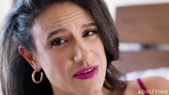 AdultTime Penny Barber Up Close with Penny 16 12 2023