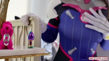 BrickYates 23 04 25 Bang Bang Kitty D Va XXX Parody XXX 480p MP4 XXX