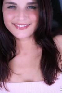 AmateurAllure 23 09 12 Introduces Ashley Renee A Sexy Milf That G