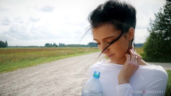 CharmModels 20 07 31 Sofia Z XXX 480p MP4 XXX XC