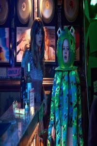 Big Mood S01E01 480p x264 RUBiK