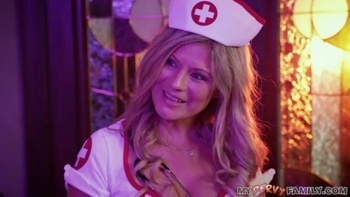 MyPervyFamily Ellie Tay Couples Costumes 31 10 2024