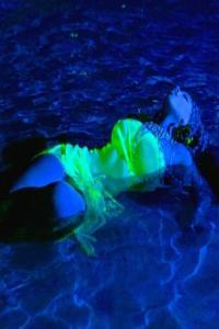 Chloé Trouble In Paradise 2024 16Bit 44 1kHz FLAC PMEDIA